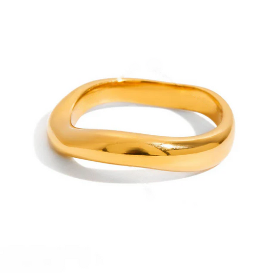 Curved Ring